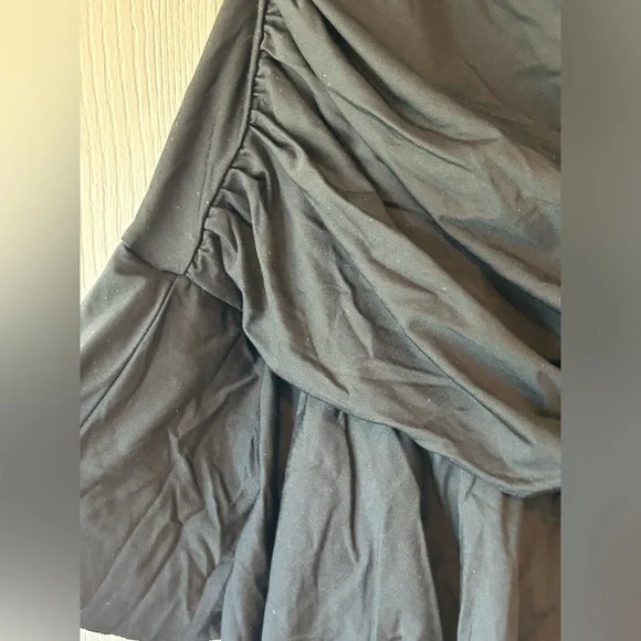 Clavin Klein one piece black bathing suit - size 8 - Picture 8 of 8